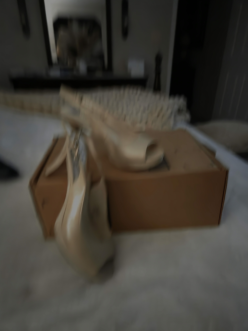 Women’s Peep-Toe Wedge Heels in Beige